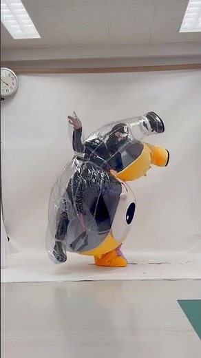 着ぐるみのブレイクダンス | Handstand in costume