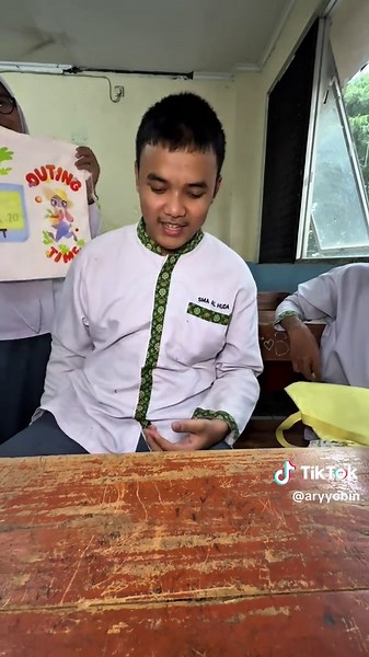 Hadiah Spesial untuk Bestie di @MR.DIY Indonesia