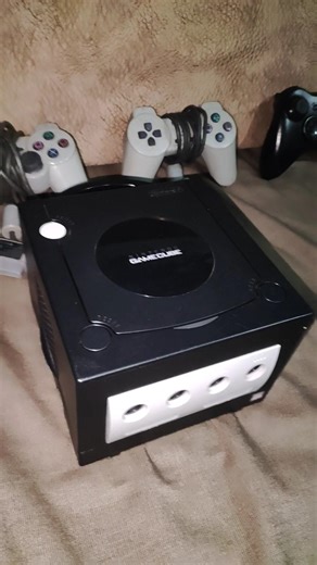 GameCube vs ps2 !! #playstation #console1 #ps5 #gaming #nintendo #xbox #gta6 #retrogaming #psgames