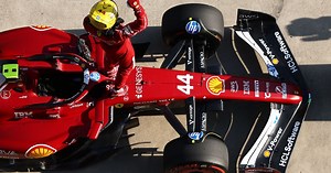 Hamilton flips the script again | RACER