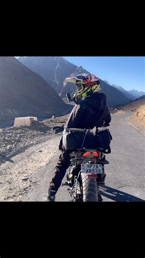 SUFFER karne se Acha SAFAR karo 🌍❤️#explore #bikeride #motovlogger