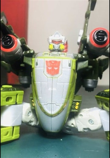 Optimus Prime's Transformation in Transformers: Rise of the Beasts