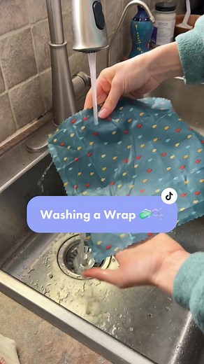 How to Properly Wash Beeswax Wraps