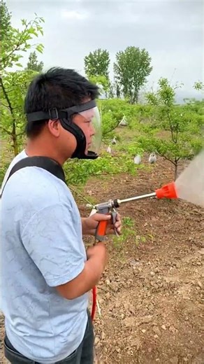 How to Spray Like a Pro! 💦🌳