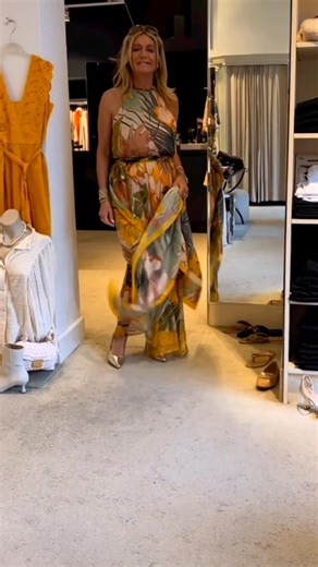 WOMEN'S DRESSES 👗 #clothing #fashion #stylish #dressess