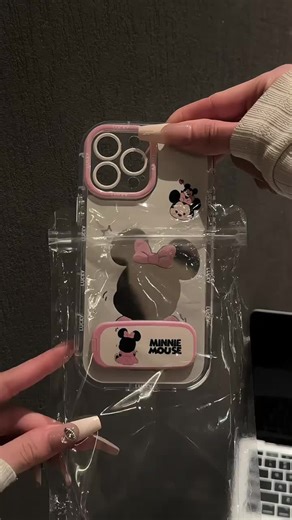 Cute iPhone 16 Pro Max Cases Featuring Mickey Mouse