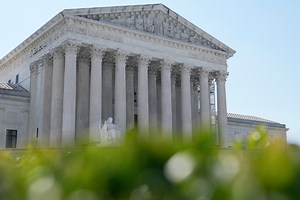 Supreme Court halts enforcement of EPA’s power-plant pollution plan