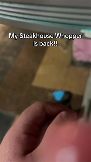 ITS BACK! THANK YOU BK (PLZ MAKE THIS A PERMANENT ITEM BK PLZ PLZ @Burger King) #mariolord14 #burgerking #steakhousewhopper #chingao