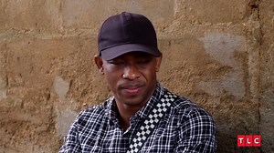 Eight love-struck Americans travel overseas and across the world to meet their lovers face to face. Can their romance defy all odds? Meet new couples on #90DayFiance: Before the 90 Days, premiering Sunday, September 1 at 8/7c. | TLC