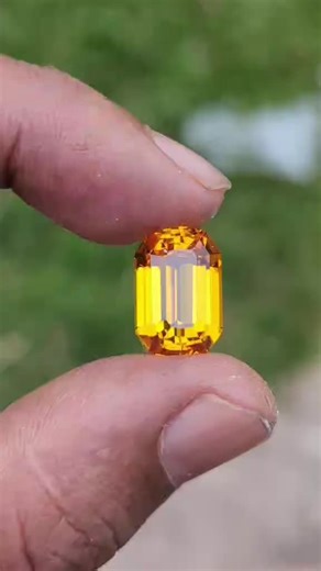 Citrine Gemstone Benefits for Dhanusu & Meenam Rashi