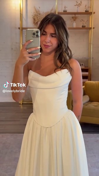 Made With Love Bridal TATE just arrived to Lovely Bride and it was immediately love at first sight ✨ Shop: Lovely Bride Charlotte #weddingdress #madewithlovebridal #bridalshop #bride #wedding