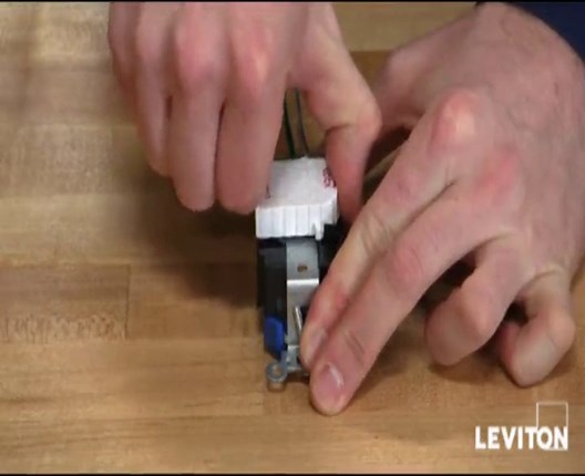 Leviton M7599-T 15 Amp, 125 Volt, Lev-Lok, SmartLockPRO, GFCI Receptacle, Commercial Grade, Light Almond - Ground Fault Circuit Interrupter Outlets - Amazon.com