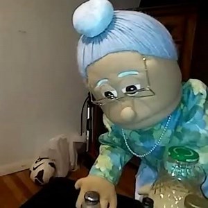 When abuela 👵 gives u that bath cuz a puti put brujeria 👿 on you 😫 #puppetwave🏄 | Joselito