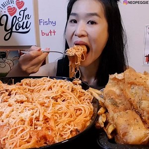 88K views · 87 shares | Cooking some creamy tomato seafood pasta, and eating some Fish N' Chips! :D Full video: https://bit.ly/2QpBrO5 | Peggie Neo | Facebook