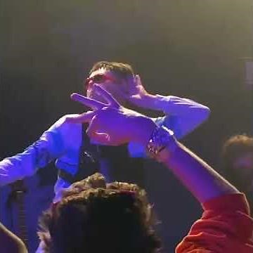 oliver tree hits the worlds biggest vape at a concert