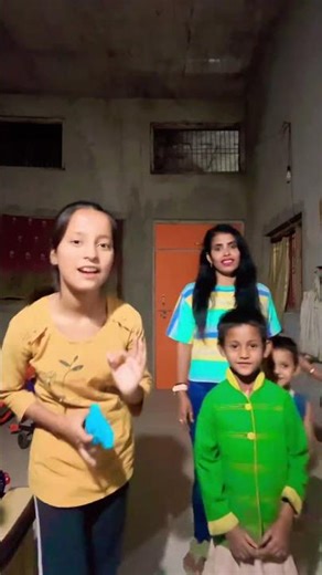 Gaurav, show me your dance #tending #youtubeshorts #viralvideo #funny #comedy #like #subscribe #s...