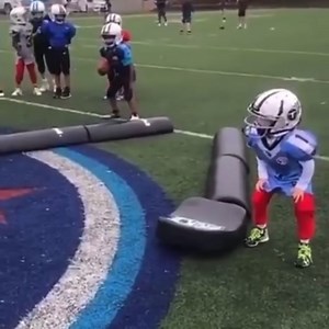 99K views · 4K reactions | 郎郎 This right here is EXACTLY why I wouldn't let my boys play tackle until I was done playing - so I could be there to make sure they were being taught the right way. Where's the standards & regulations for who's "coaching" our young kids. This is a set up from the start, they knew damn well what was about to happen! | James Harrison | Facebook