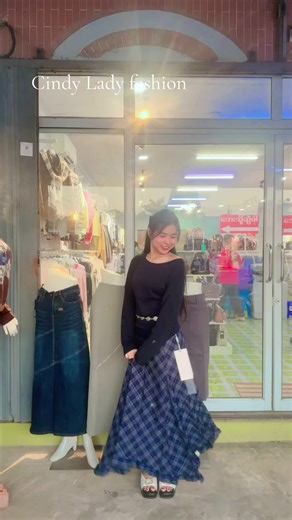 တခြမ်းစောင်းအင်္ကျီလေးနဲ့စကပ်ဝဲဝဲလေးကိုမှ ခါးပတ်လှ”လေး 🫶💙ဝမ်းဆက်ဒီဇိုင်းသစ်ဝင်ထားပါတယ်ရှင့်😗💗🦋💙#Cindyladyfashion #Viber09 -976102019#instocknow✅❤️ #ပဲခူးမြို့ #foryoupage❤️❤️