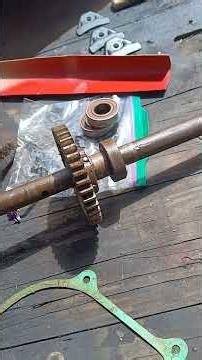 TIPS For Rebuilding HONDA Snowblower Transmission #shorts