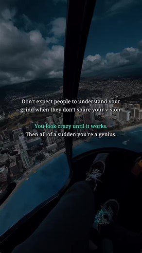 The truth is uncomfortable👇 When your vision outgrows the room, things get quiet — not because you’re wrong, but because you’re early 🧠 Progress always looks reckless before it looks smart 👊 Here’s what actually moves the needle. Faceless content. Short 5–7 second videos. Done-for-you digital products. Consistency 📈 👉 It’s never been easier to make money online. Complete beginners are killing it and already done trading time for money ❌ They’re converting views into revenue instead 📲 Most 