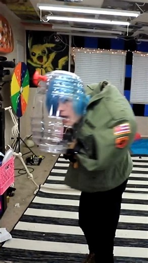 Robby on Instagram: "Check out this COOL Decapitation Costume!👻 Pretty CRAZY! I'm going to use it to PRANK my friends😆 #halloween #costumes #halloweencostumes #halloweendiy #scary"