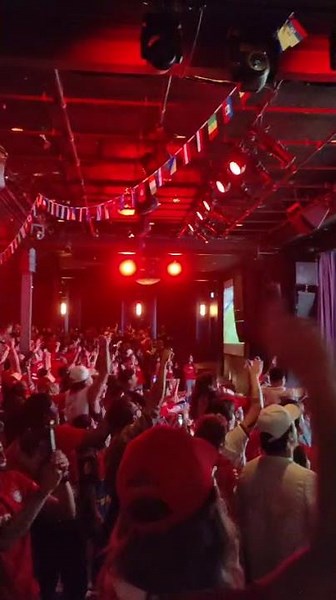 ABSOLUTE SCENES in Vancouver as Canada celebrate knocking out South Africa! 🇨🇦👏