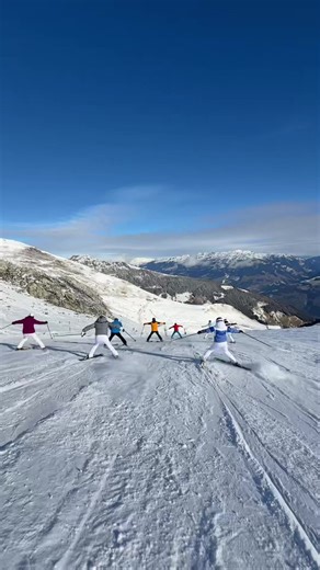 Blind leading the blind 😎🎿⛷️#skitrip #pizza #gang
