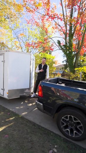 ATTENTION University Heights!!! Your dream home just arrived! 2491 Saybrook Rd. University Heights 2,480sqft 3 bed 1.5 bath Wanna schedule a showing? Shoot me a DM! | Coby Socher