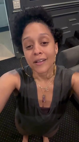 598K views · 10K reactions | Seeing if my kids can tell which one’s their mama 狼Someone was a sore loser tonight! 藍 | Tia Mowry | Facebook