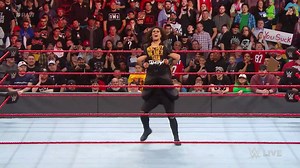 Beth Phoenix sent a powerful message to Nia Jax & Tamina and the WWE Women's Tag Team Champions Sasha Banks & Bayley on WWE Raw! | WWE