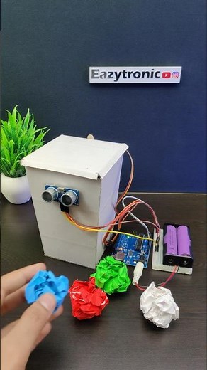 Smart Dustbin Using Arduino UNO #arduinoprojects #arduinouno #smartdustbin #automaticdustbin #iot