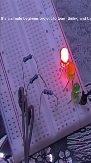 Arduino Traffic Light Simulation | Easy Beginner Project