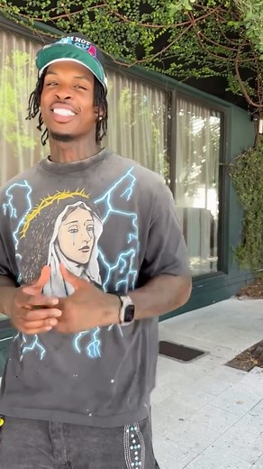 DJ PAPADON on Instagram: "SUNDAY my dawg @king68thegreat is coming to BOSTON for the first time folks !!! We gotta show him what the VIBEZ is like, I need everybody outside , it’s going down at @bijouboston !! LINK IN MY BIO FOR TIX/INFO ⚡️⚡️⚡️"