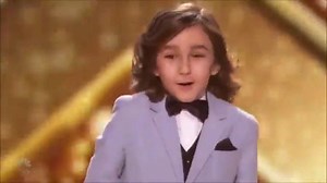 Such an incredible moment for me....one I will never ever forget. What an honour to have been given your deciding vote Simon Cowell on #AGTChampions. Thank you for believing in me and giving me the most incredible opportunities to bring my talent to the world. Love you #simoncowell 💙💙💙 #AGT #terrycrews #nbc #jjpantano #7yearsold #comedian #humour #funnykid #americasgottalent #gottalentau #goldenbuzzer #dreamscometrue #childcomedian #childactor #roastmaster | JJ Pantano