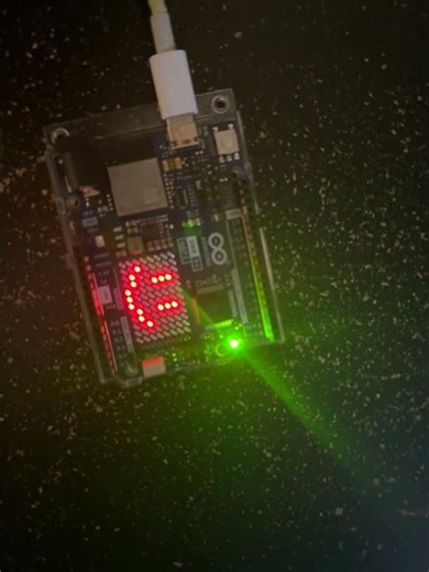 Testing Adruino UNO R4 WiFi. Tunde_Folarin