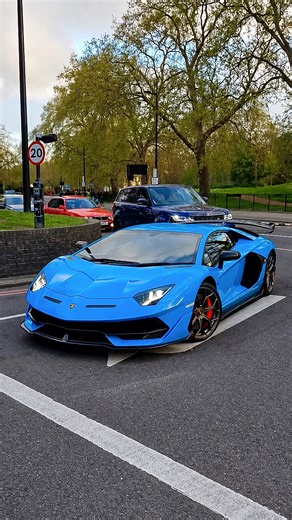 This blue Lamborghini hits different on the street