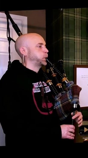 “Semper Paratus” US Coast Guard anthem on bagpipes!