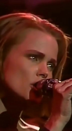 Belinda Carlisle - Circle in The Sand (1988) #80s #ochenteros #belindacarlisle
