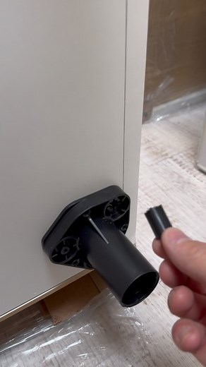 39 reactions · 7 comments | Top tip for @howdensjoinery legs  #howdens #howdensjoinery #kitchen #kitchensofinstagram #utility #kitchenfitter #toptip #toptips | Gavin Tutton Carpentry | Facebook