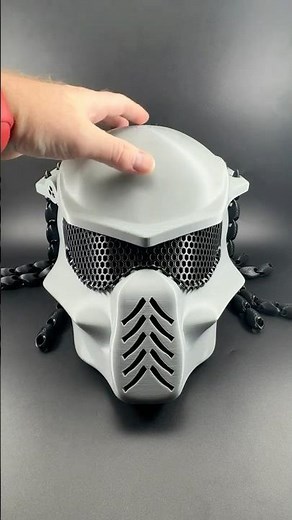 3D Printed Predator Helmet 🛠️🔥#halloween #3dprinting #predator #cosplay #3dprint #hobby