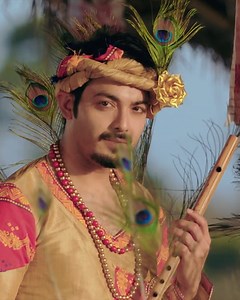 831K views · 10K reactions | Times Music presents funny and melodious Bihusuriya song "Mondolor Putek". Singer: Poli Saikia Lyrics/Tune: Bipin Chawdang Music: Akash Pritam Additional Programming: Pranoy Dutta ,Bijay Sankar Mix and Master:Ibsan Lal Baruah Video Director: Ashim Gogoi Cast: Utpal Das,Poli Saikia and Aswini Deka #MondolorPutek | #PoliSaikia | #Utpaldas | #BipinChawadang | #LatestAssameseSong | Times Music Axom | Facebook