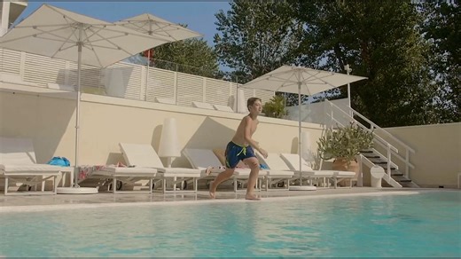 Video5 - Piscina
