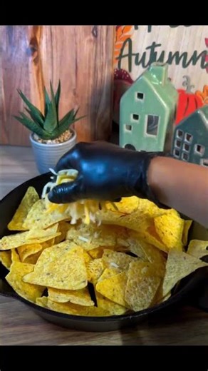 Vegetarian Chilli con carne. This vegetarian chilli in packed with veggies and absolutely