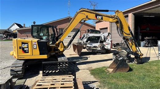 Bobcat T650 Track Repair