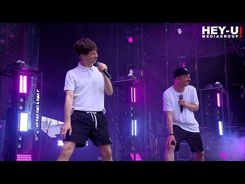 Deine Freunde - Aua [Live 2023]