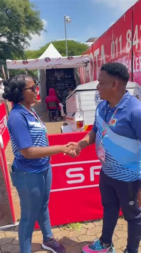 The first day SPAR National Netball champions and Nkangala U2B have secured their first massive win against JTG the win went in favour of Nkangala being 67-12 The team is under the leadership of Coach Ayanda and Selina, we are very proud of the girls their talent is showing off- this win have just opened up the door for more upcoming wins Rise and shine Nkangala 🌻 | Mpumalanga Nkangala Netball Federation