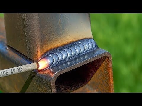 Even Professionals Struggle With This! How to Weld 0.8mm Iron Using Thick Electrodes.