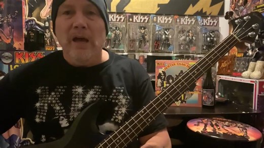 🔥 MR.SPEED Exclusive! I Heard ‘Dat! Ep.#2 🔥 In Episode #2 we’re gonna dive into “Let Me Go, Rock And Roll” from KISS’ 1974 release HOTTER THAN HELL. First up are the bass parts interpreted by Shane. We hope you enjoy and appreciate our passion for all things KISS! This is #2 of 5 clips by Shane Smith. * Again these parts are based on the individuals interpretation and ability to share something fun…we weren’t in the studio with KISS in 1974 * | Mr. Speed