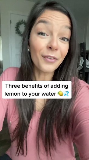 Benefits of Lemon Water for Hydration and Weight Loss
