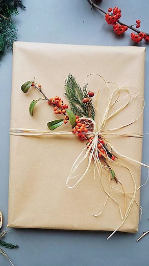 How to Pack Photo Frames: DIY Gift Frame Tutorial